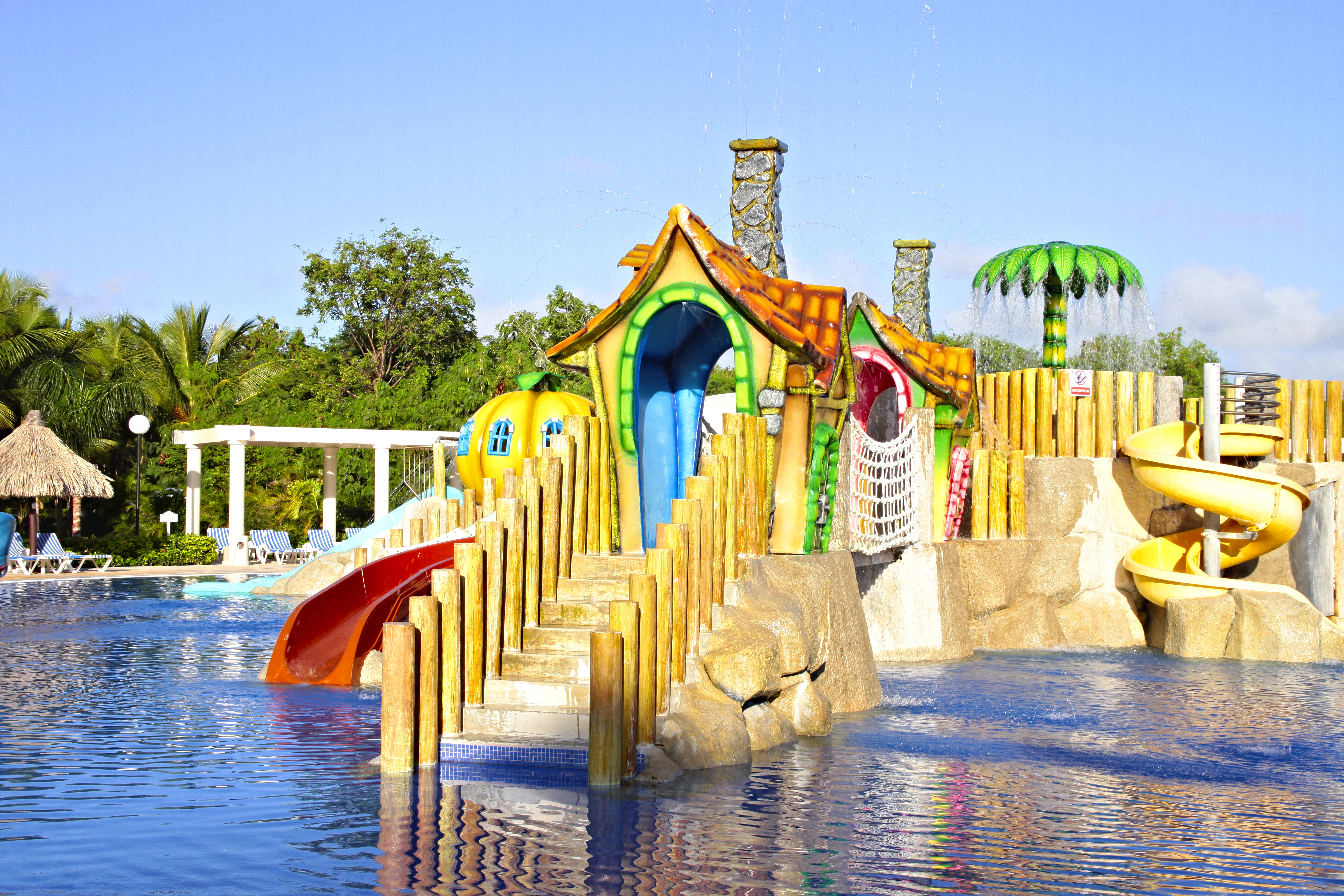 BPBAVR_RDO_GBPTUR_WATERPARK_003